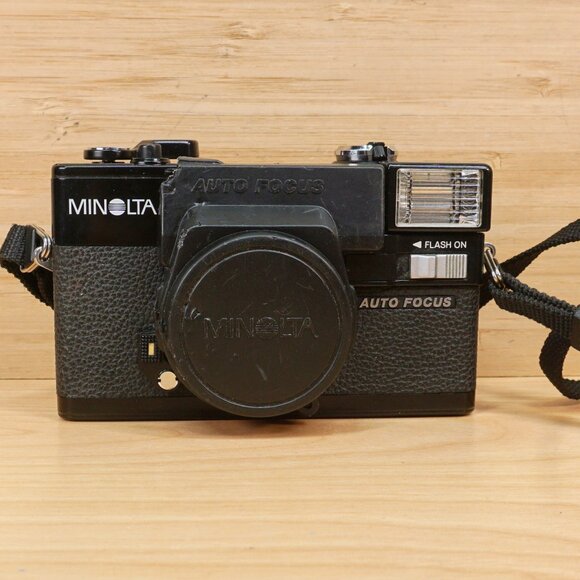 Vintage Minolta Hi-Matic AF2 35mm Film Point-and-Shoot Camera - Picture 1 of 10